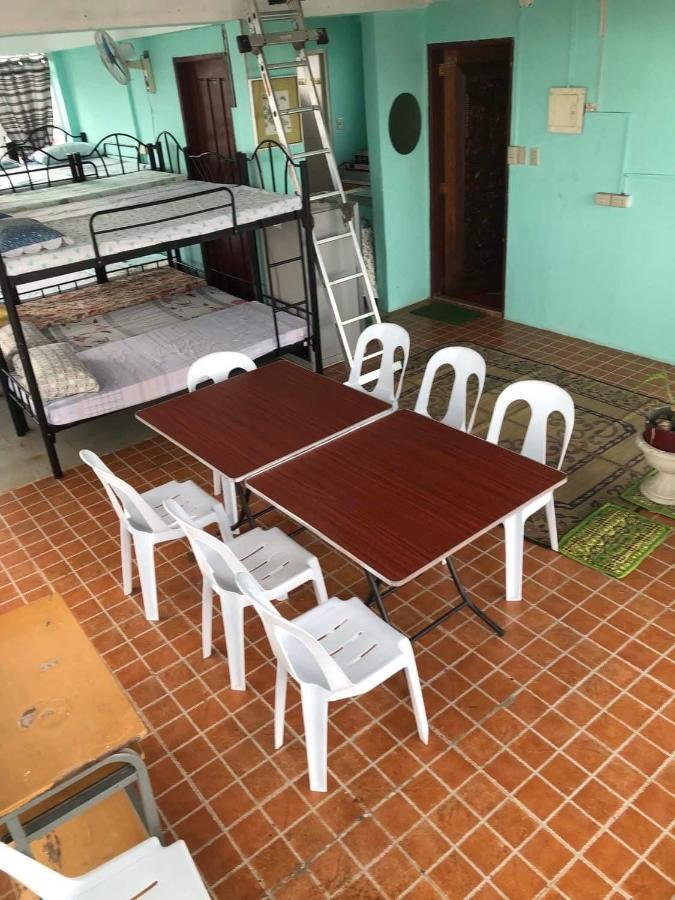 The Mansion - Backpackers Near Airport Leilighet Manila Eksteriør bilde